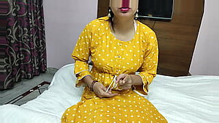 indian tight virgin pushy sex with friend