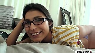 mia khalifa sex videos step mom and stepdaughter