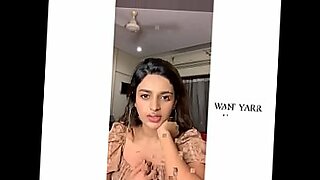 xxx nidhi agarwal videos com 2017