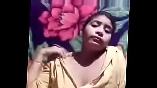 孟加拉女孩在IMO性爱电话中挑逗