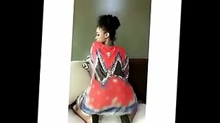 Người đẹp Rwandan khoe kỹ năng twerking của mình