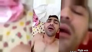 Video gay XXXWay menampilkan kandungan panas dan beragam untuk semua selera.