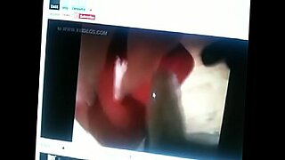 Blowjob terampil dan seks yang penuh gairah dari Reina Oomori.