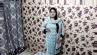 desi mom fuck by son in hindi voice