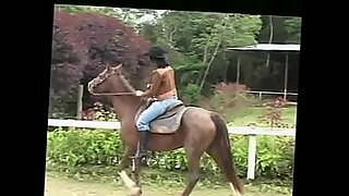 horse girls f video