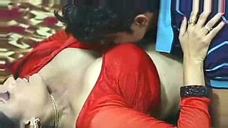 desi bhabhi with young son xvideos with full hindi audio