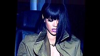 Prestasi menggoda Rihanna dalam video panas akan membuatmu terengah-engah.