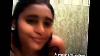 girl bathing video