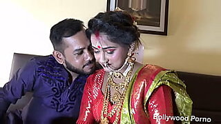 hot desi girl with big boobs at hotel with her boyfriend