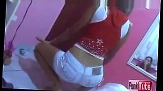 sandy senzual sex video babe walking playing with hair