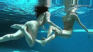 swimming sexy 2000